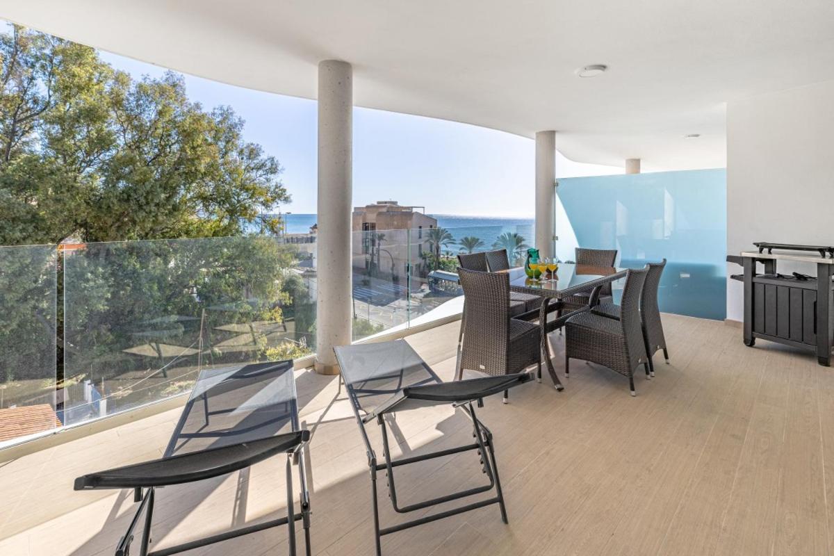 Апартаменти Seaview Splendor 2-Br Luxury, Huge Terrace Фуенхірола Екстер'єр фото